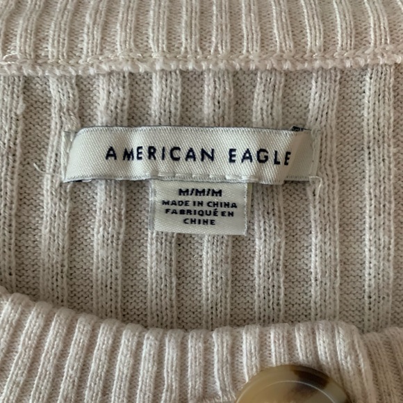 2/$20- American Eagle Long Sleeve - Picture 4 of 5